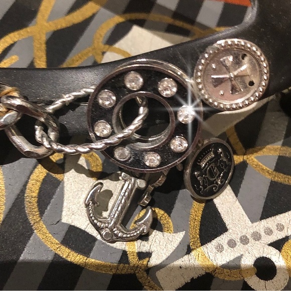 Guess - Sailor Girl Flip Flops - Picture 3 of 3